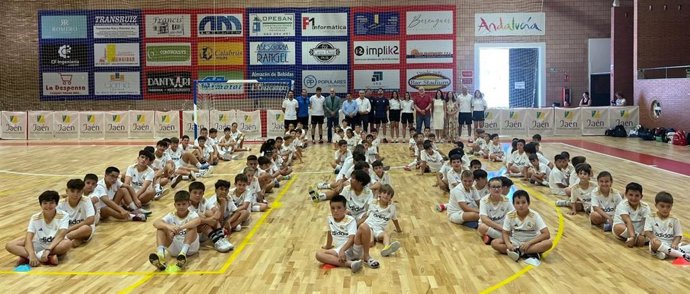 Clausura del campus.