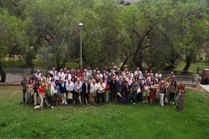 Foto grupal de la 28a Assemblea de l'Amic