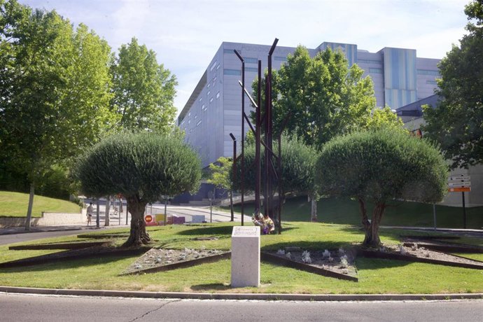 Archivo - Guadalajara rinde homenaje a los once integrantes del retén de Cogolludo en el vigésimo aniversario de su fallecimiento