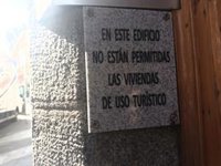 El Reside, cientos de sanciones y sentencias harán que las 14.969 VUT ilegales dejen en septiembre de hacer su agosto