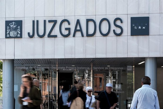 Archivo - Fachada de los Juzgados de Plaza de Castilla, a 5 de junio de 2025, en Madrid (España). El titular del Juzgado de Instrucción Número 41 acordó su citación tras recibir el pasado mayo la documentación que le envió la propia universidad en la que 