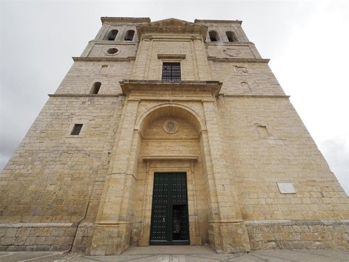 Más de 65 templos de la Archidiócesis de Valladolid amplían su horario de apertura este verano para que puedan ser visitados de manera gratuita