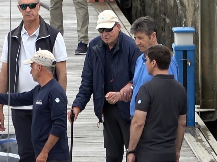 EL REY JUAN CARLOS EN EL REAL CLUB NÁUTICO DE SANXENXO