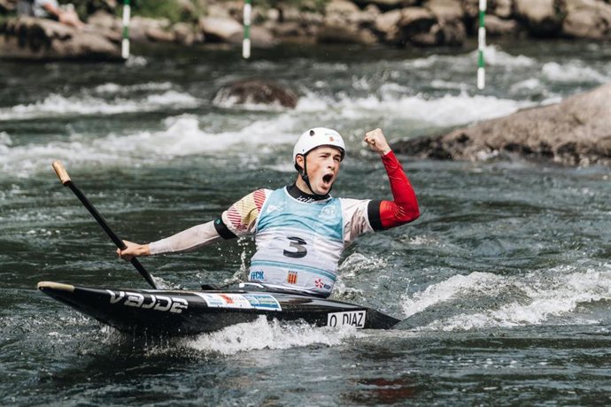 Oier Díaz conquista el oro del descenso de C1 en el Mundial júnior de slalom.