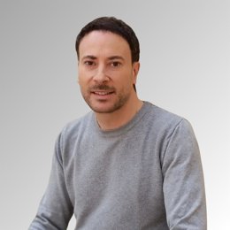 El escritor Miguel Ángel Montero.