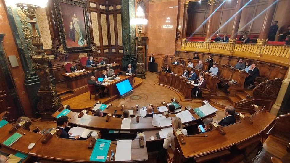 Archivo - Pleno del Ayuntamiento de Barcelona
