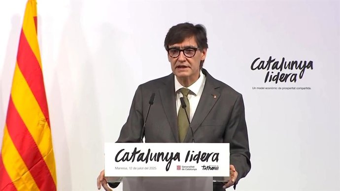 El president de la Generalitat, Salvador Illa, durant la seva conferència