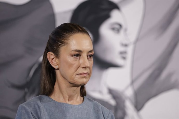 Archivo - 24 March 2025, Mexico, Mexico City: Mexico's President Claudia Sheinbaum Pardo holds her morning briefing conference at the National Palace. Photo: Luis Barron/eyepix via ZUMA Press Wire/dpa