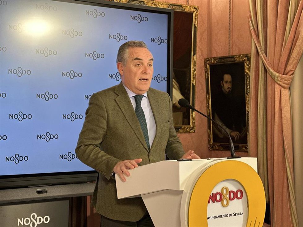 Archivo - El delegado de Hacienda, Juan Bueno.