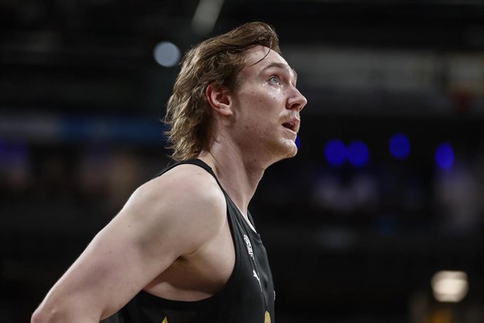 Archivo - Sander Raieste, durante un partido con el Baskonia.