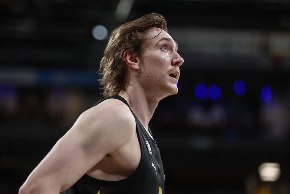 Archivo - Sander Raieste, durante un partido con el Baskonia.