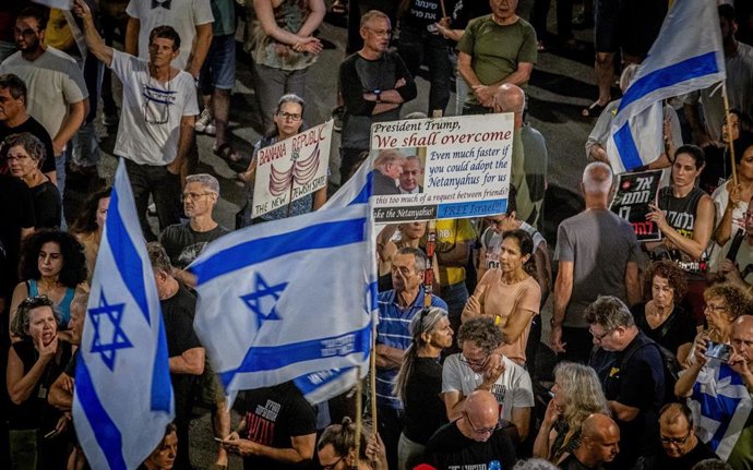 Manifestación contra la guerra en Tel Aviv