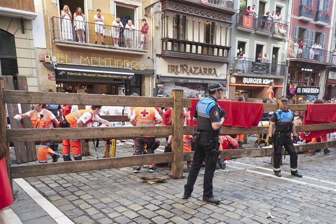 Archivo - Imagen de archivo de sanitarios en el encierro.