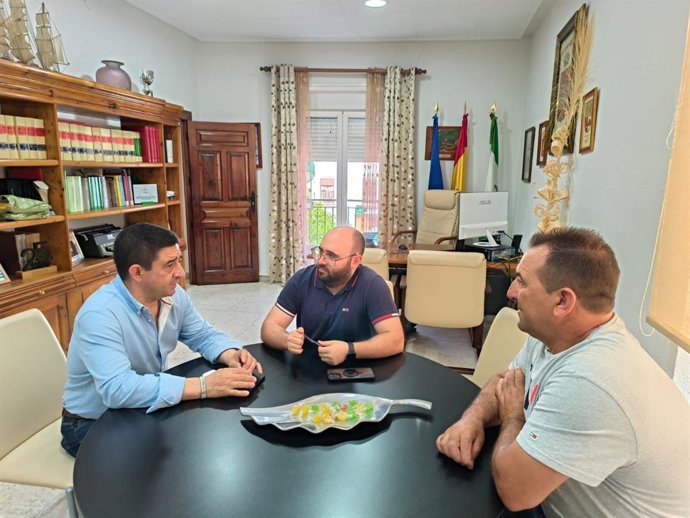 Reunión en el Ayuntamiento de Jimena.