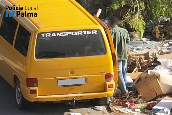 La Unidad de Drones de la Policía Local de Palma sorprende a una persona vertiendo escombros ilegalmente