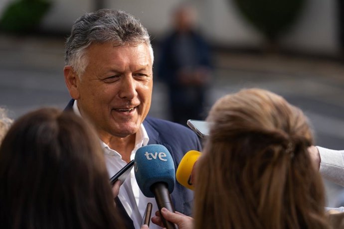 Archivo - Arquivo - O alcalde de Sanxenxo, Telmo Martín, en declaracións aos medios.