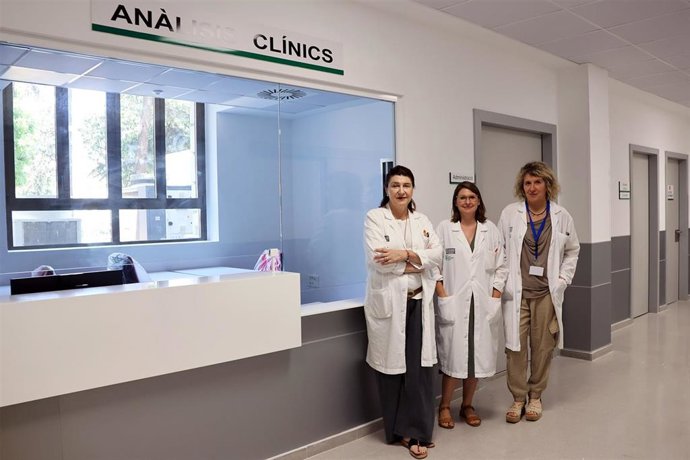 Archivo - Sanidad invierte más de 450.000 euros en ampliación del Servicio de Análisis Clínicos del Hospital General de Valencia
