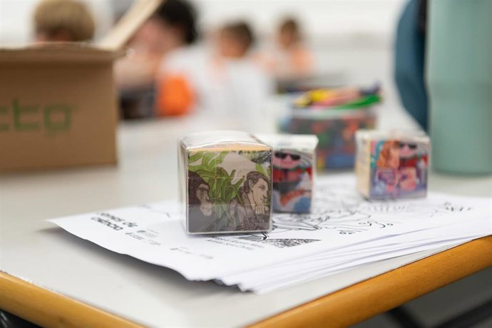 Cerca de 550 participantes de la Escola d'Estiu de la UPV descubren a científicas con actividades 'Dones de Ciència'