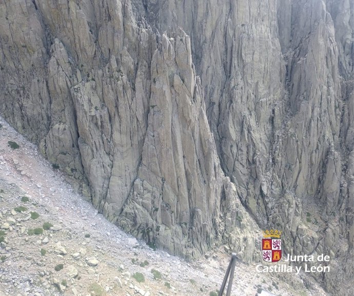 Rescatado un escalador herido en la Cuerda de los Galayos en la Sierra de Gredos (Ávila)