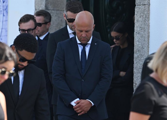 05 July 2025, Portugal, Gondomar: Liverpool manager Arne Slot leaves the funeral of Diogo Jota and Andre Silva at Igreja Matriz de Gondomar church in the town of Gondomar. The Liverpool and Portugal forward died along with his younger brother Andre Silva 