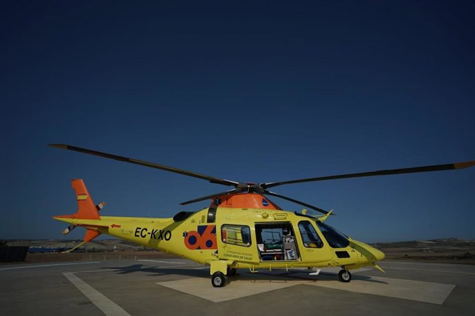 Archivo - Helicóptero medicalizado del 061.