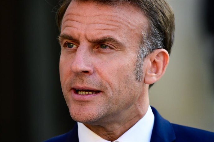 4 de julho de 2025, Paris, França: O presidente francês Emmanuel Macron no Palais de l Elysee em 4 de julho de 2025 em Paris, França.