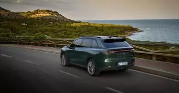 Leapmotor C10 REEV, BYD Seal U DM-i y MG HS, los SUV PHEV con más autonomía y menos de 40.000 euros