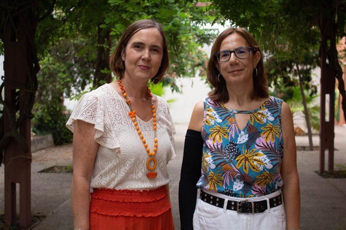 Mónica Santana y Rocío Aguilar, profesoras del Departamento de Organización de Empresas y Marketing de la UPO.