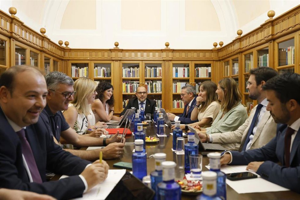 Junta de portavoces.