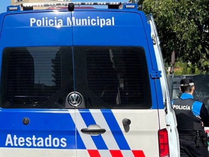 Archivo - Coche de la Policía Municipal de Valladolid.