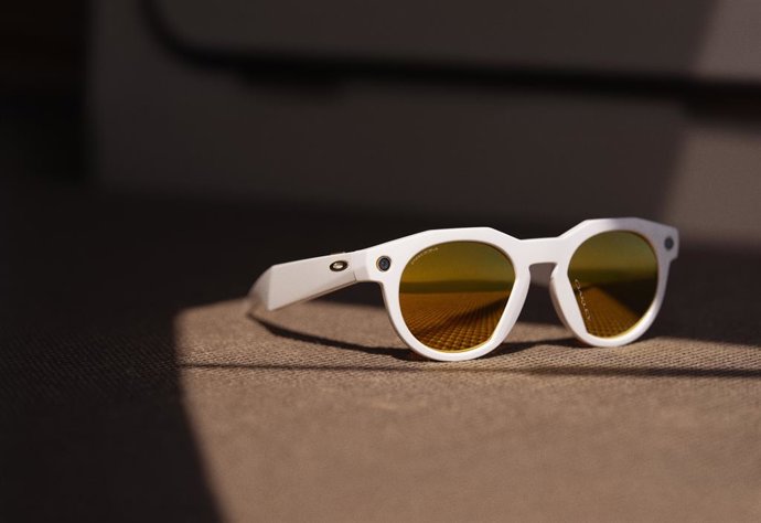 Os novos óculos Oakley Meta HSTN de edição limitada.