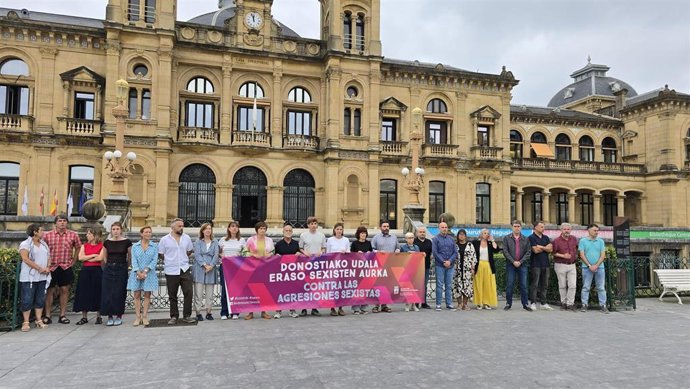 Concentración para condenar la última agresión sexual en San Sebastián