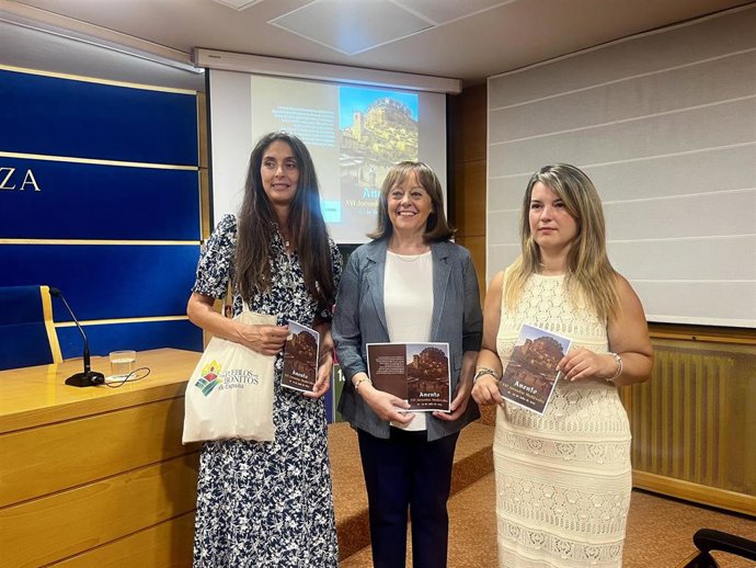 Presentación de las Jornadas Medievales de Anento, en la sala de prensa de la DPZ.