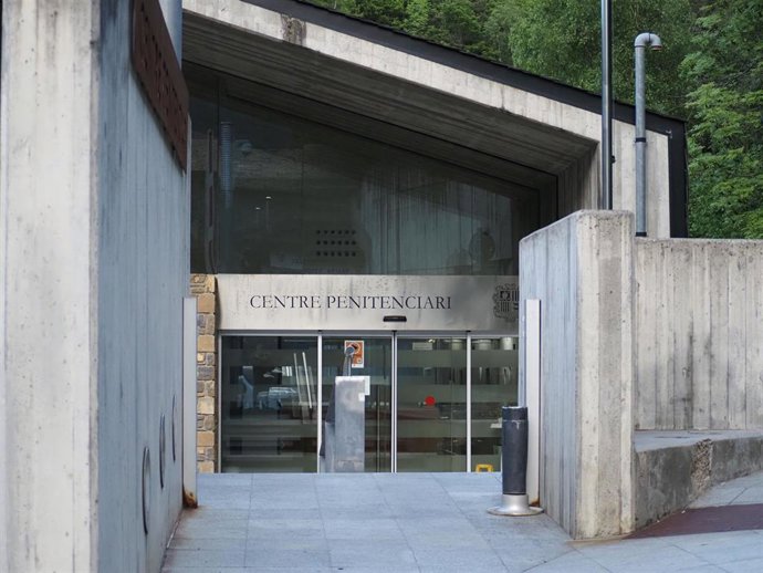 Vista de la entrada al centro penitenciario de Andorra.