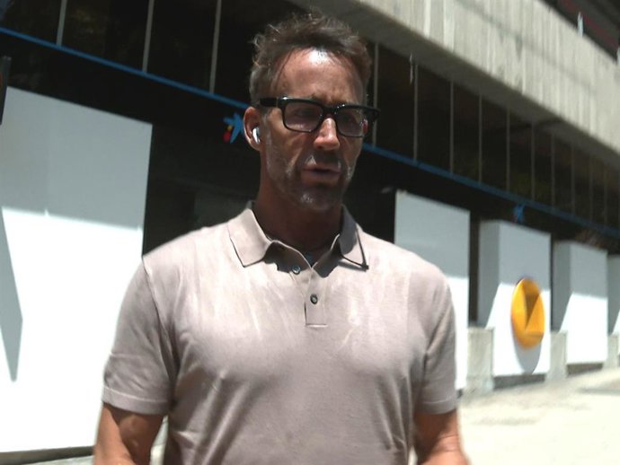 Alvaro Muñoz Escassi