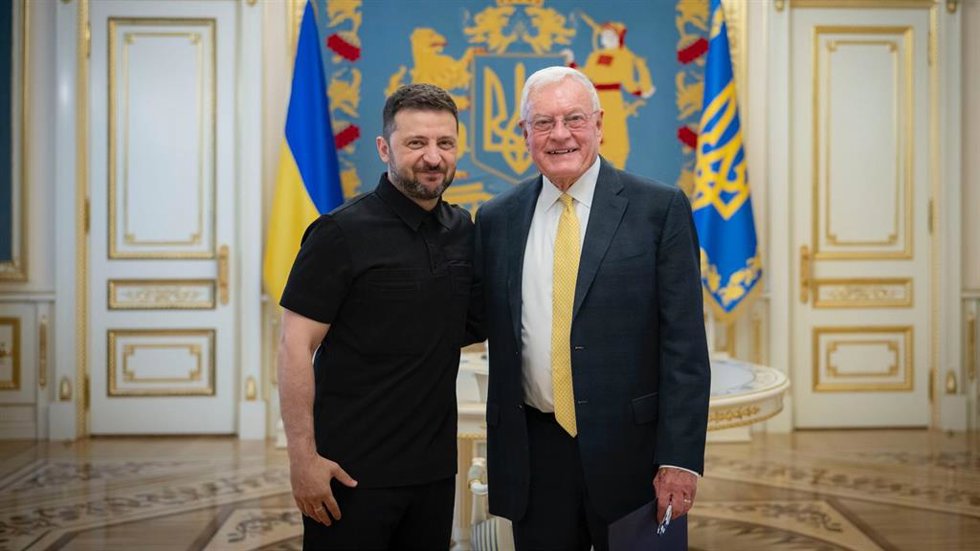 El presidente de Ucrania, Volodimir Zelenski, y el enviado de EEUU al país, Keith Kellogg, reunidos a 14 de julio de 2025