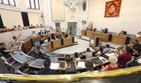 El pleno de la Diputación de Alicante aprueba las bases del Plan +Cerca con una primera fase de 6,1 millones en ayudas