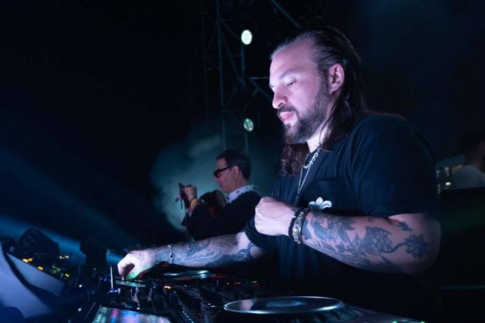 El Ibiza Global Festival 2025 atrae a casi 20.000 amantes de la música electrónica a la playa