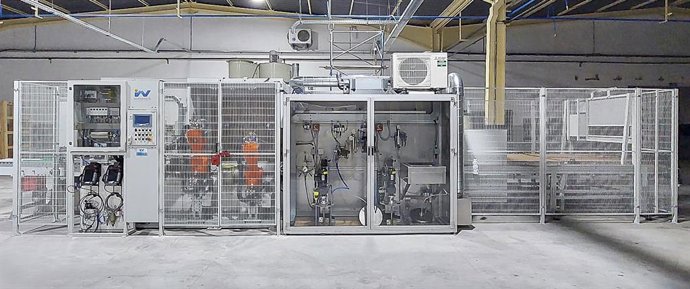 Archivo - Línea robotizada de pintura de discos de freno de Ingenersun