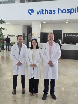 Especialistas de la Unidad de Microbiota de Vithas Granada