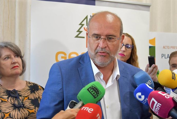 El vicepresidente primero del Gobierno de C-LM, José Luis Martínez Guijarro.