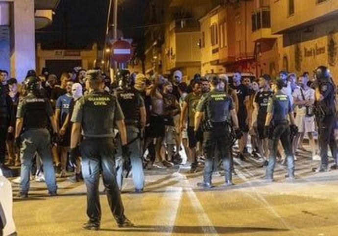 Izquierda Unida y el Partido Comunista denuncian ante la Fiscalía los altercados de Torre Pacheco