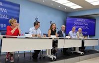 El PP de Málaga inaugura el salón de actos 'José María Martín Carpena' y crea un premio literario en homenaje al edil