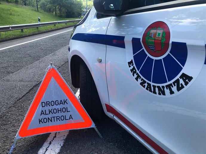 Archivo - Control de drogas de la Ertzaintza.