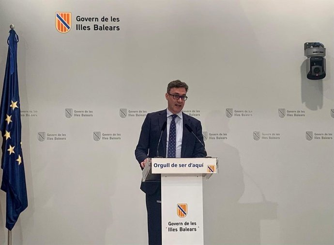 Archivo - El portavoz del Govern, Antoni Costa, en la rueda de prensa posterior al Consell de Govern.