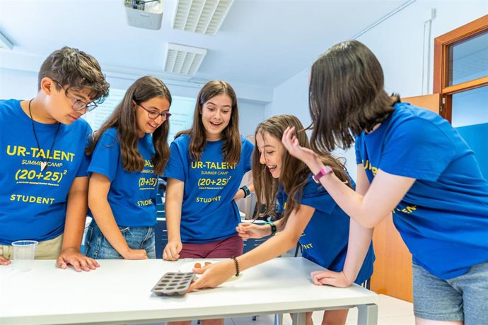 Un total de 140 participantes de seis países y ocho comunidades autónomas participan en el Summer Camp UR Talent