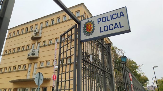 Archivo - Sede de la Policía Local de Zaragoza.