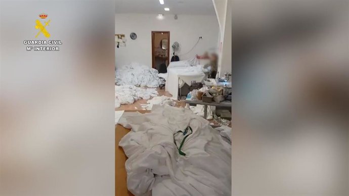 3 Detenidos Por Explotación Laboral A 11 Migrantes En Talleres Textiles De Manresa (Barcelona)