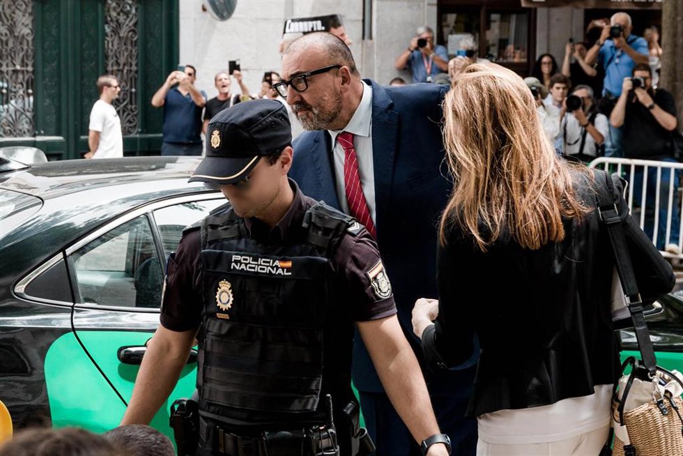 El exasesor del exministro José Luis Ábalos Koldo García sale de declarar en el Tribunal Supremo, a 23 de junio de 2025, en Madrid (España). 