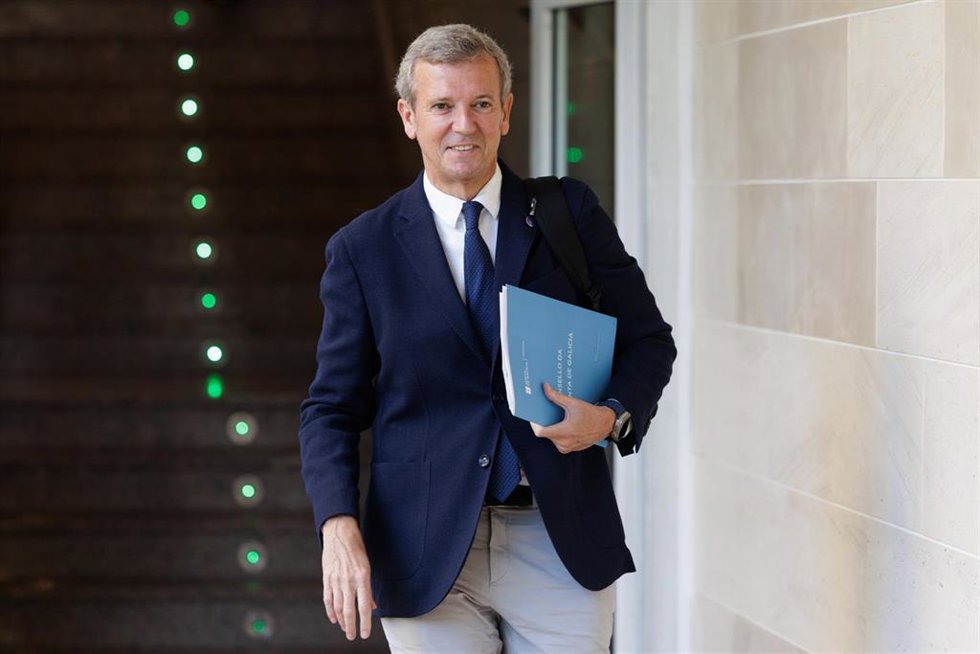 El presidente de la Xunta, Alfonso Rueda, preside la reunión semanal del Ejecutivo autonómico.